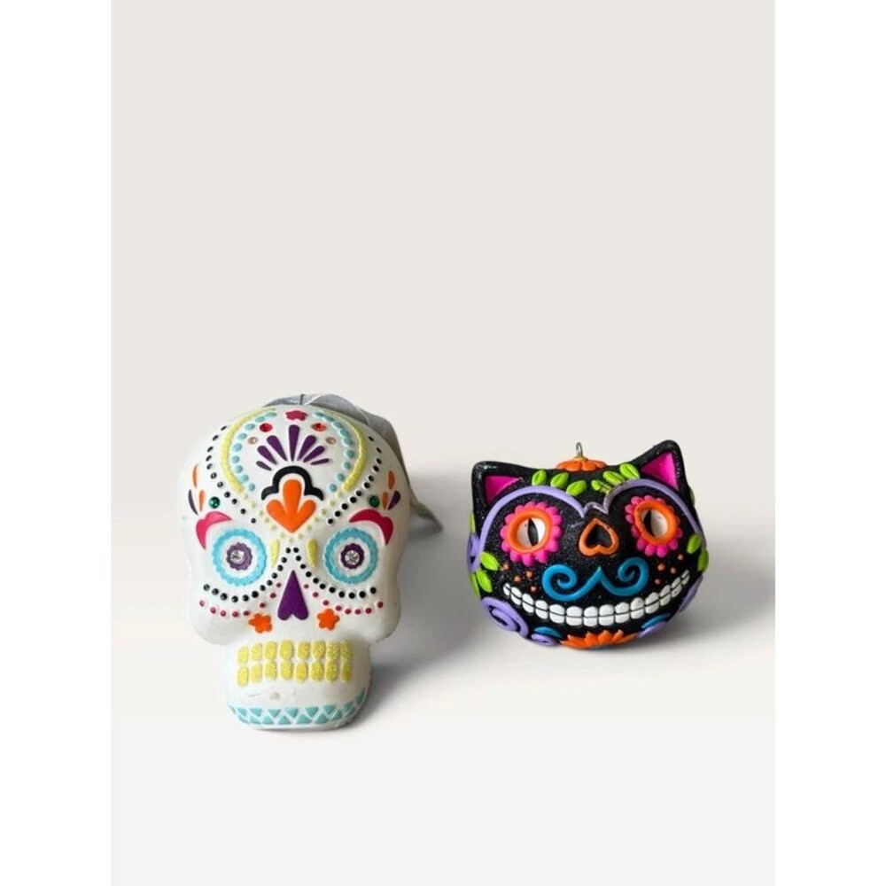 Vintage Hallmark Keepsake Día de los Muertos Sugar Skull Ornaments (Set of 2)